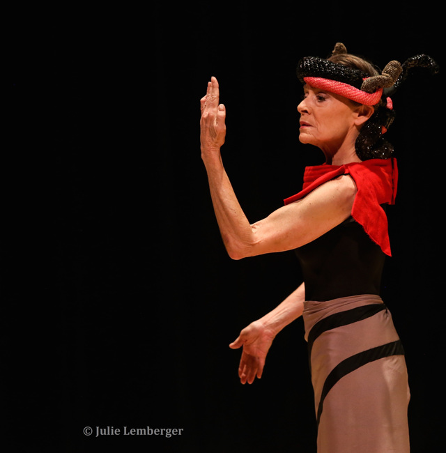 Erdman, Transformations of Medusa